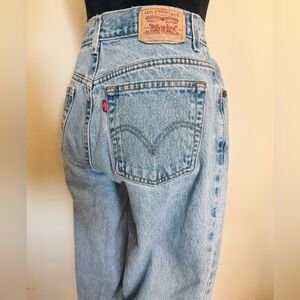 Levi's Women's Classic Blue Boyfriend Jeans